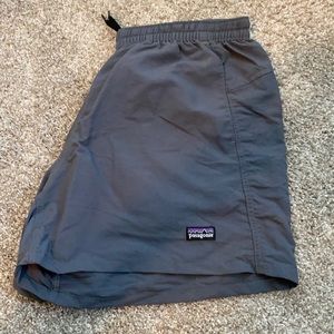 Patagonia Baggies dark grey